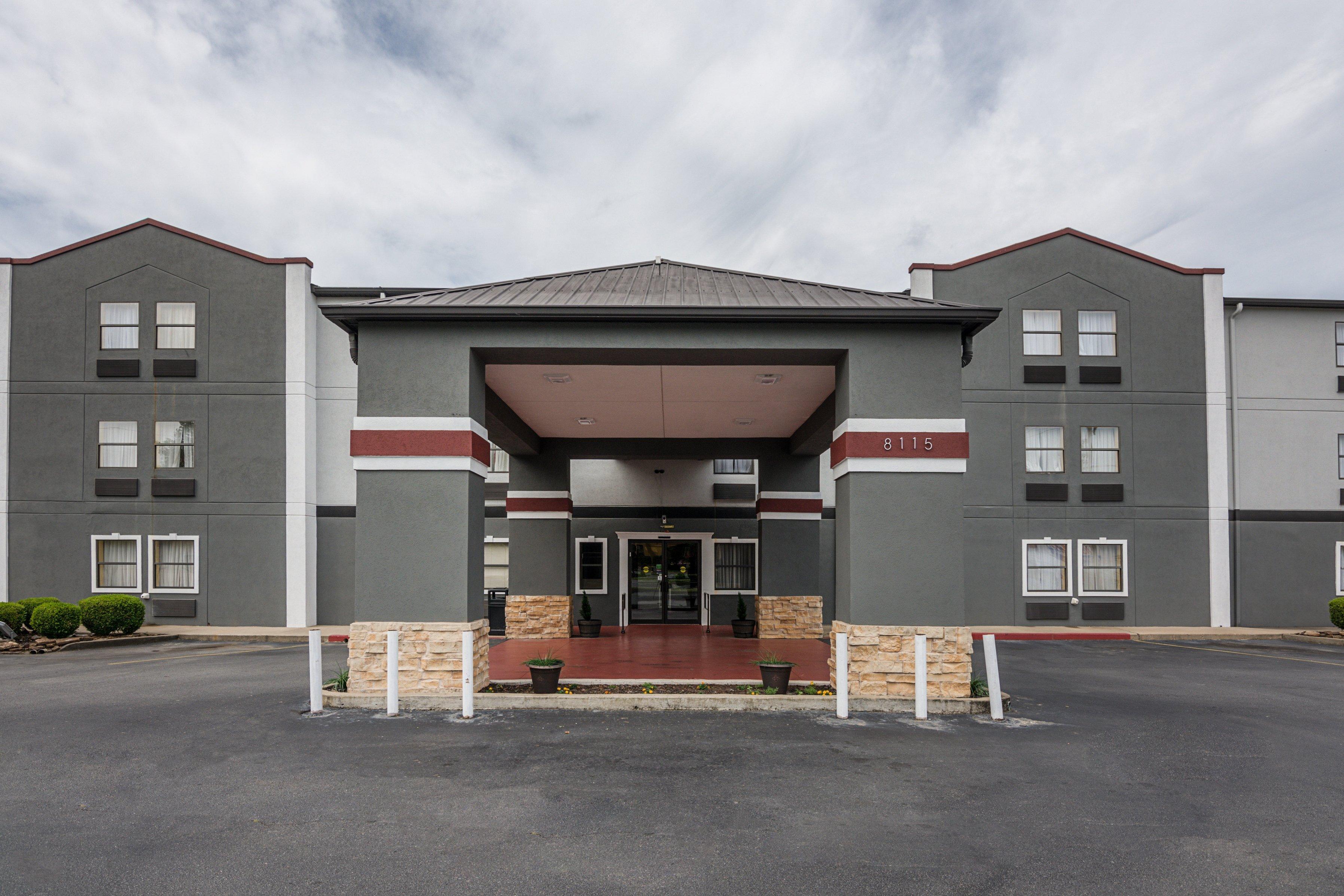 Red Roof Inn & Suites Little Rock Exterior photo